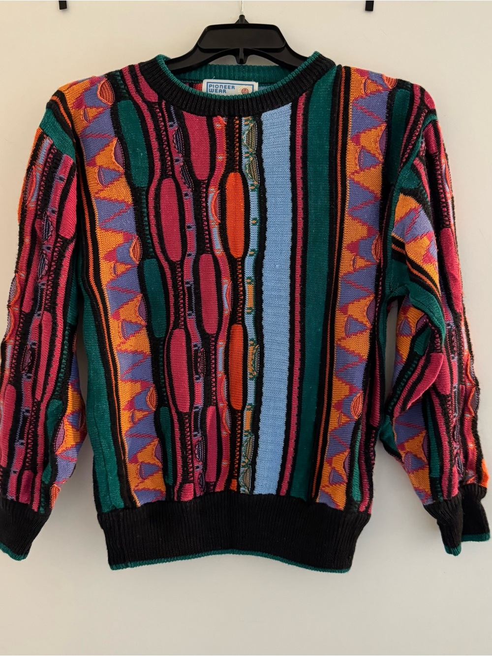 Vintage coogi-inspired multicolored sweater knitwear